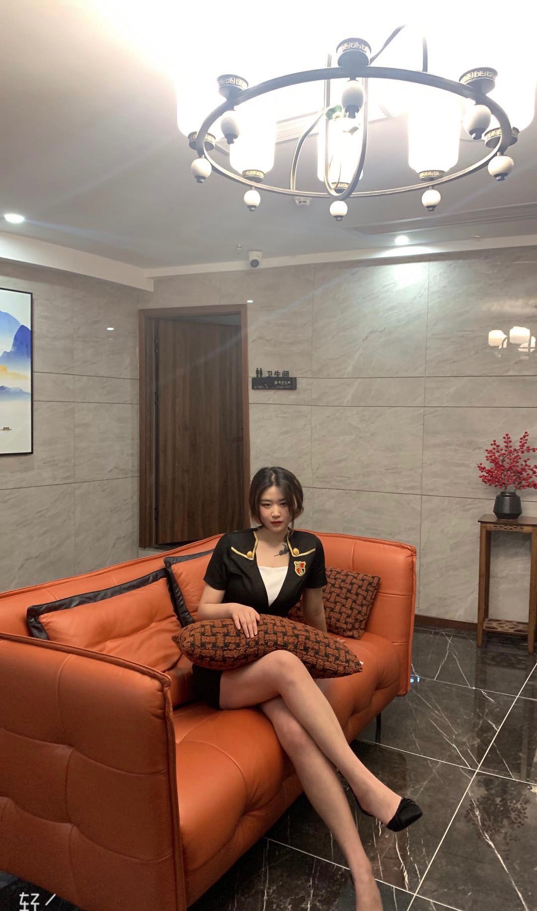 成都最豪华高端洗浴qt会所,顶级妹子海选,整套服务